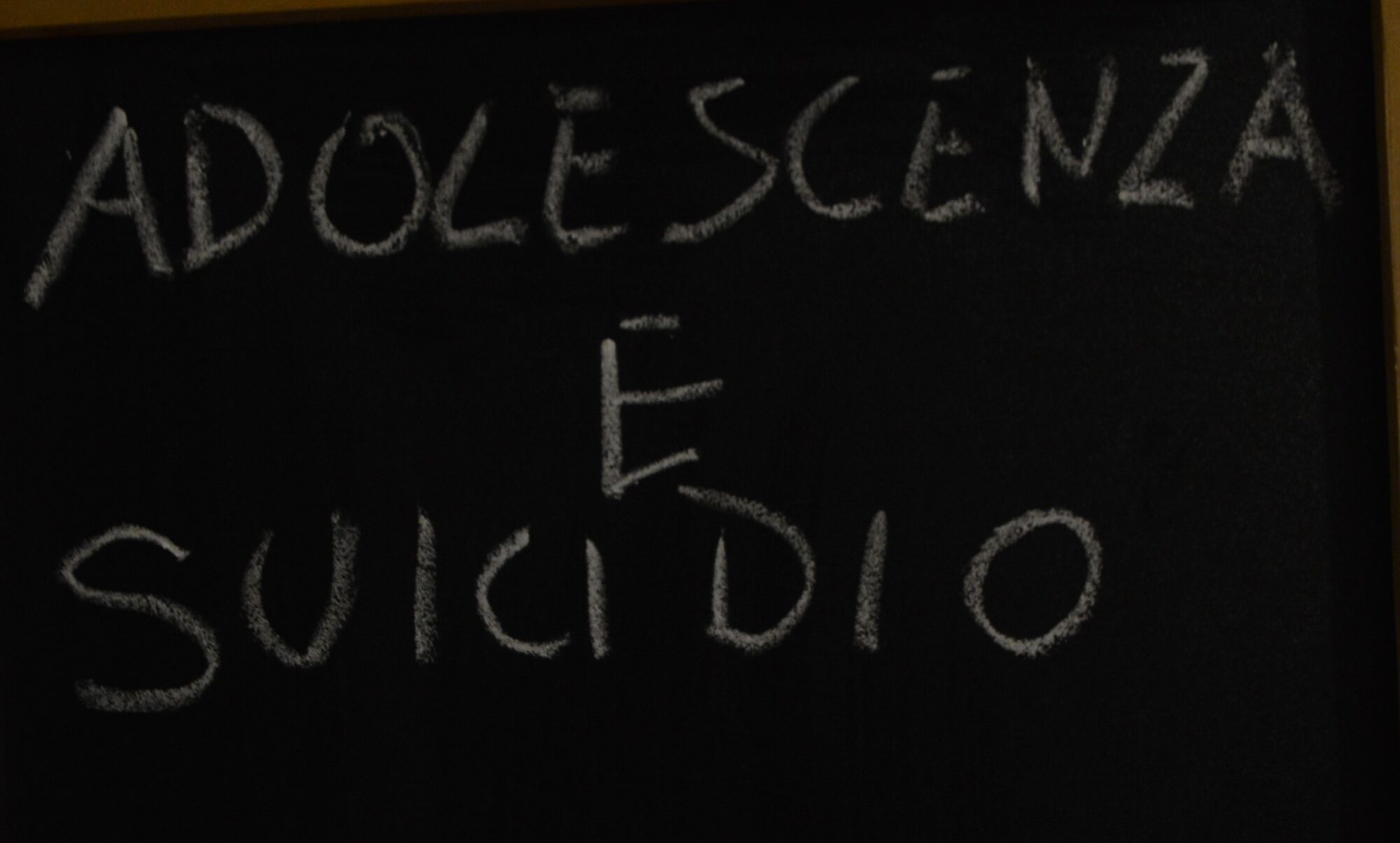 Adolescenza e suicidio